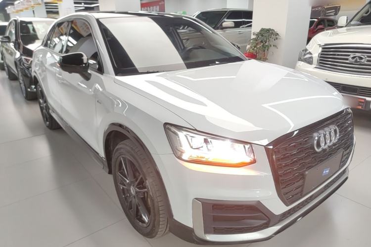 Used Audi Q2L 2018 35 TFSI Launch Exclusive Edition China VI Front Right 45 Deg