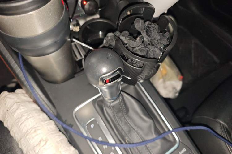 Used Audi Q2L 2018 35 TFSI Launch Exclusive Edition China VI Gear Lever