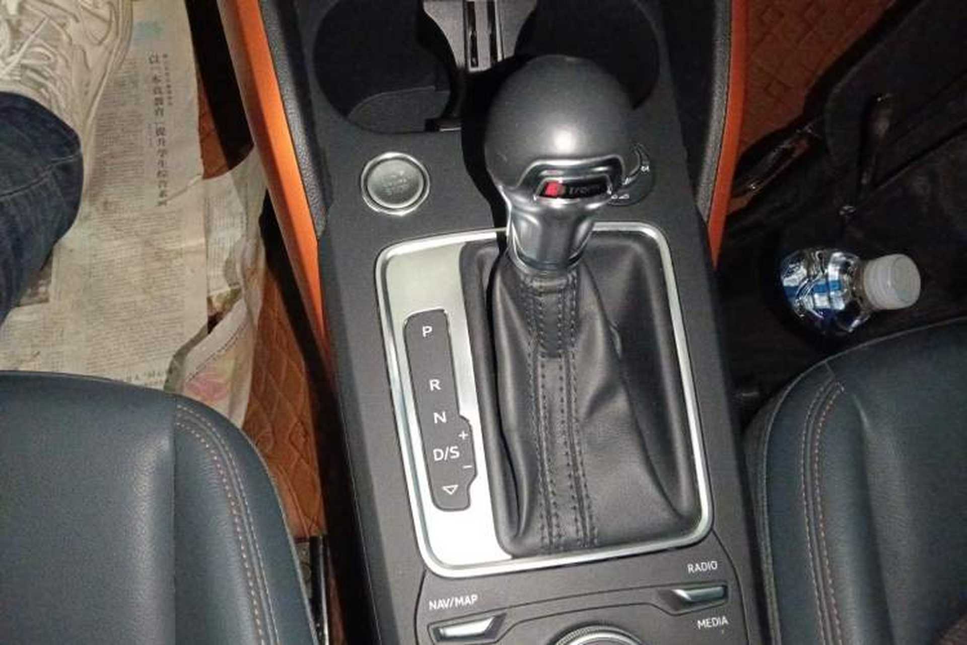 Used Audi Q2L 2018 35 TFSI Fashion Elegant Version China V Gear Lever