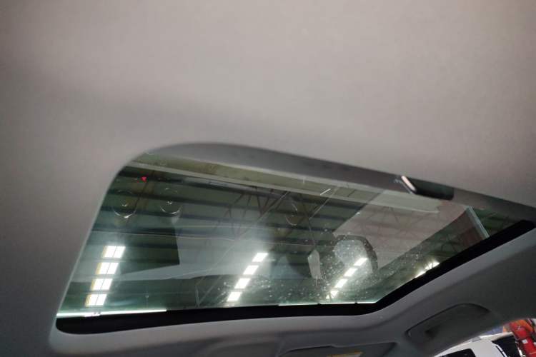 Used Audi Q2L 2018 35 TFSI Luxury Prestige Version China VI Headliner