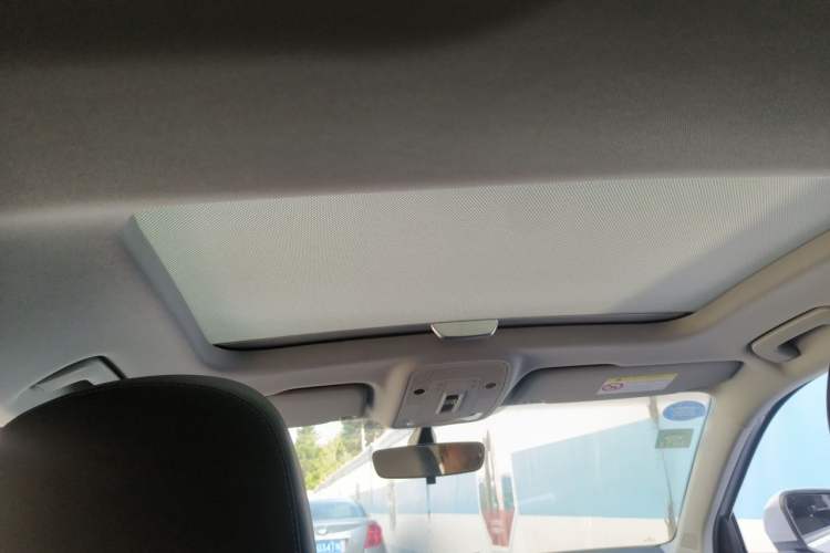 Used Audi Q2L 2018 35 TFSI Fashion Elegant Version China V Headliner