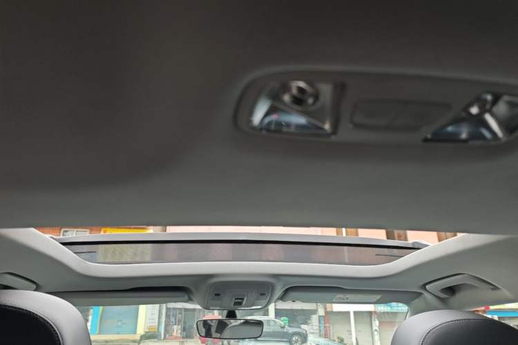 Used Audi Q2L 2018 35 TFSI Fashionable & Elegant Version China VI Emission Standard Headliner