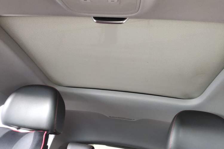 Used Audi Q2L 2018 35 TFSI Fashion Dynamic Version China VI Emission Standard Headliner