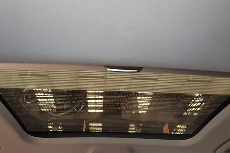 Used Audi Q2L 2018 35 TFSI Fashionable & Elegant Version China VI Emission Standard Headliner