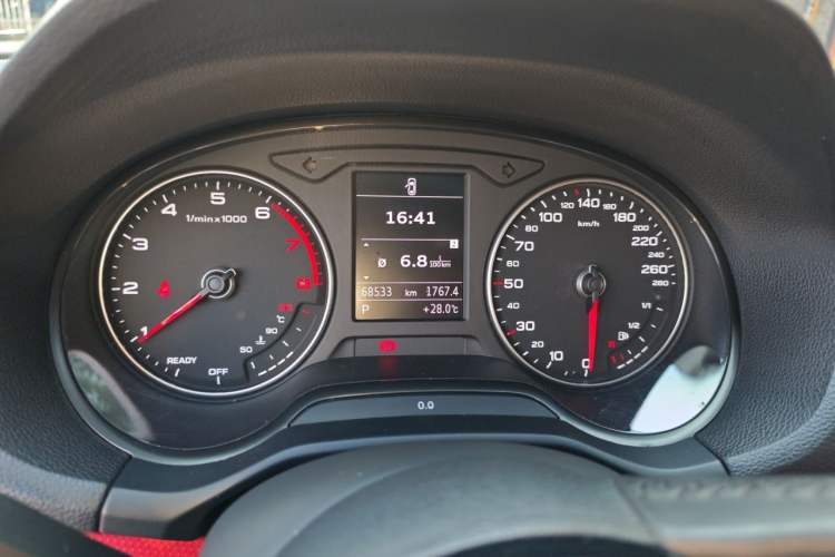 Used Audi Q2L 2018 35 TFSI Launch Exclusive Edition China V Instrument Cluster