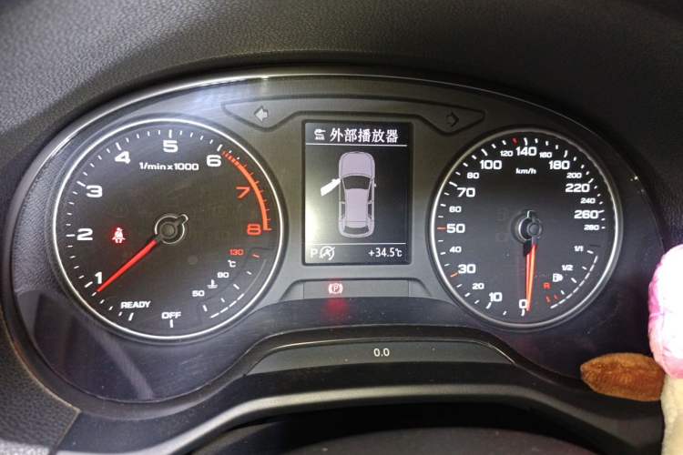 Used Audi Q2L 2018 35 TFSI Fashion Elegant Version China V Instrument Cluster