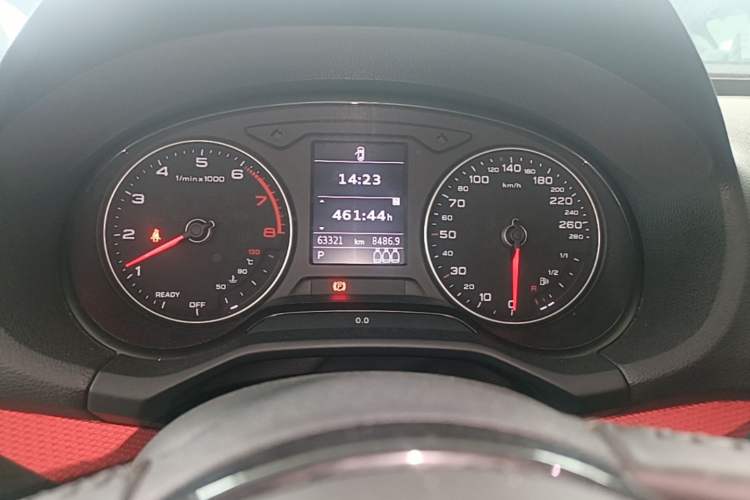 Used Audi Q2L 2018 35 TFSI Fashion Dynamic Version China VI Emission Standard Instrument Cluster