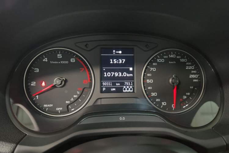 Used Audi Q2L 2018 35 TFSI Launch Exclusive Edition China VI Instrument Cluster