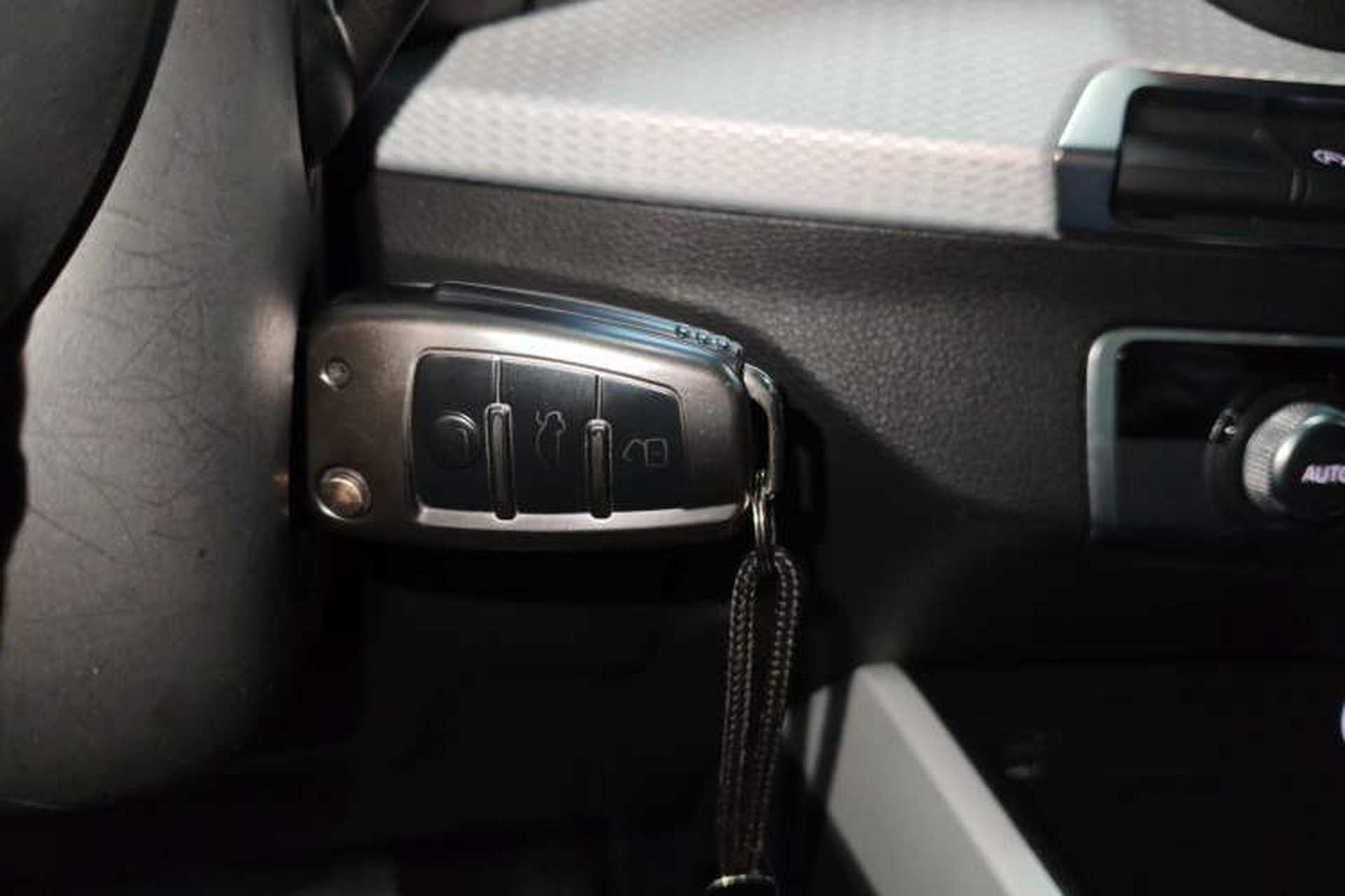 Used Audi Q2L 2018 35 TFSI Fashion Elegant Version China V Interior 1