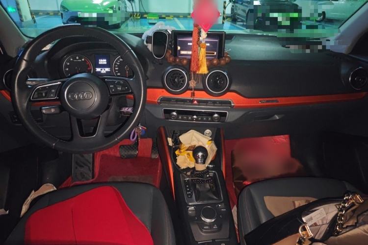 Used Audi Q2L 2018 35 TFSI Fashion Elegant Version China V Interior 2