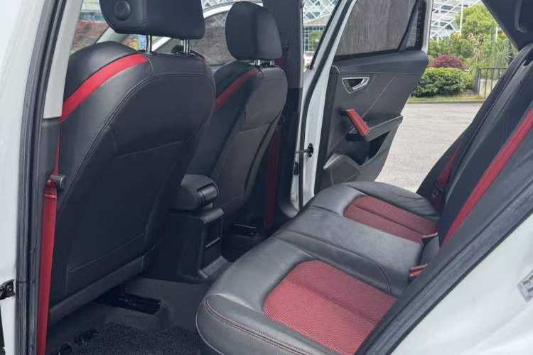 Used Audi Q2L 2018 35 TFSI Fashion Dynamic Version China VI Emission Standard Interior 4
