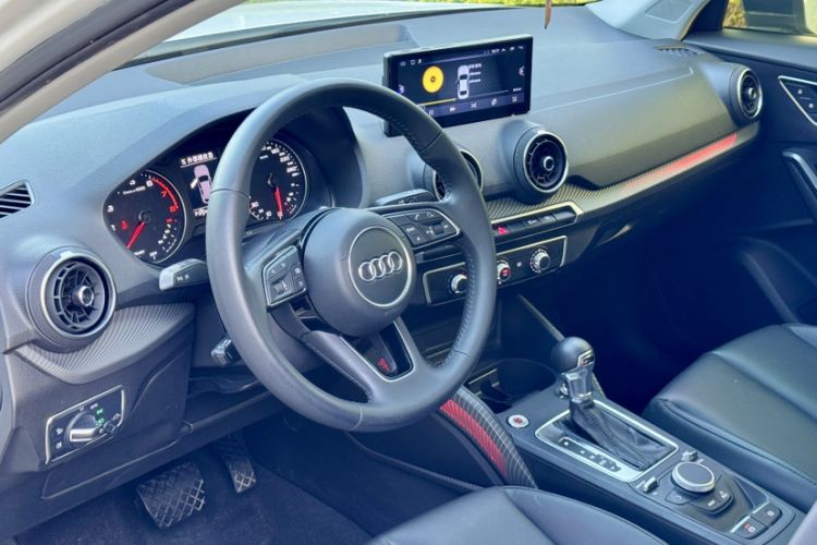Used Audi Q2L 2018 35 TFSI Launch Exclusive Edition China V Interior 8