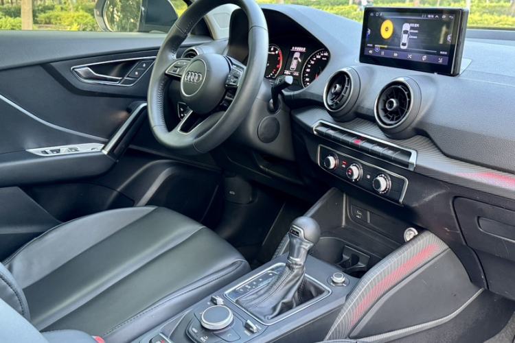 Used Audi Q2L 2018 35 TFSI Launch Exclusive Edition China V Interior 9