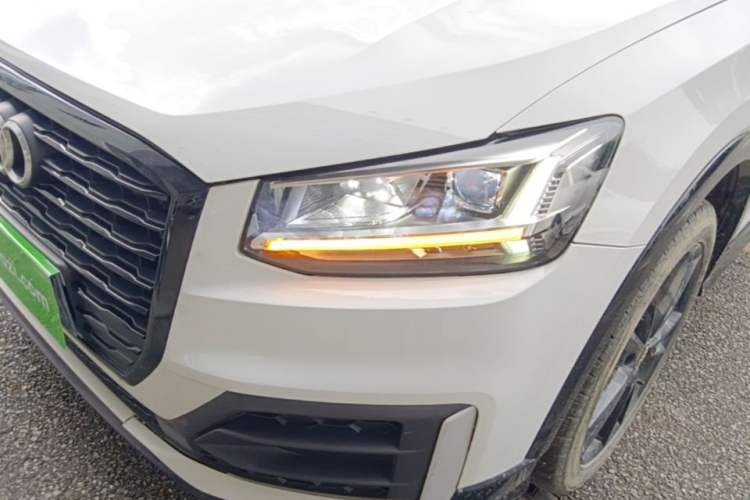 Used Audi Q2L 2018 35 TFSI Launch Exclusive Edition China VI Left Front Headlight