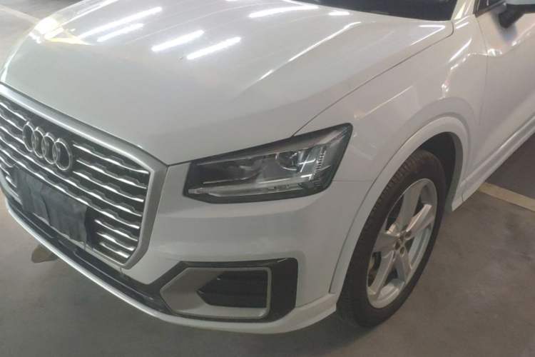 Used Audi Q2L 2018 35 TFSI Fashion Elegant Version China V Left Front Headlight