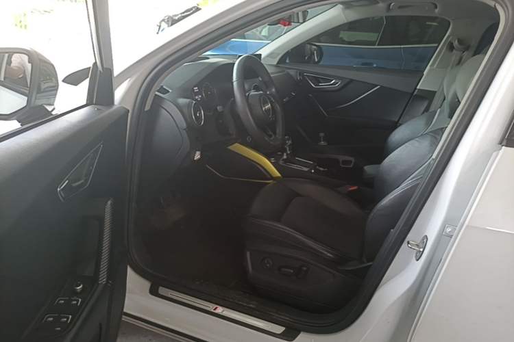 Used Audi Q2L 2018 35 TFSI Fashion Dynamic Version China V Emission Standard Left Front Seat