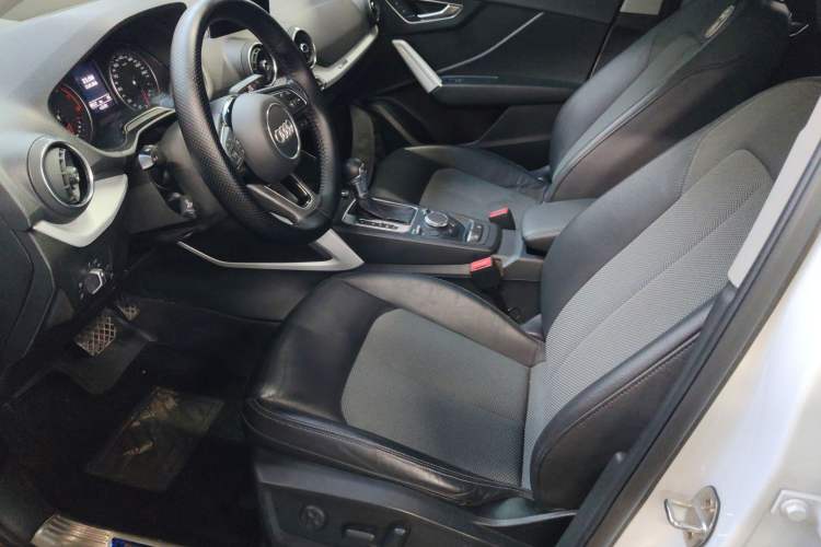 Used Audi Q2L 2018 35 TFSI Fashion Elegant Version China V Left Front Seat