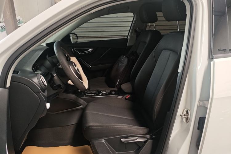 Used Audi Q2L 2018 35 TFSI Launch Exclusive Edition China V Left Front Seat