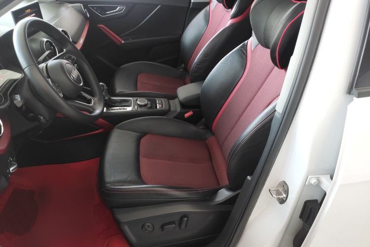 Used Audi Q2L 2018 35 TFSI Fashion Dynamic Version China VI Emission Standard Left Front Seat