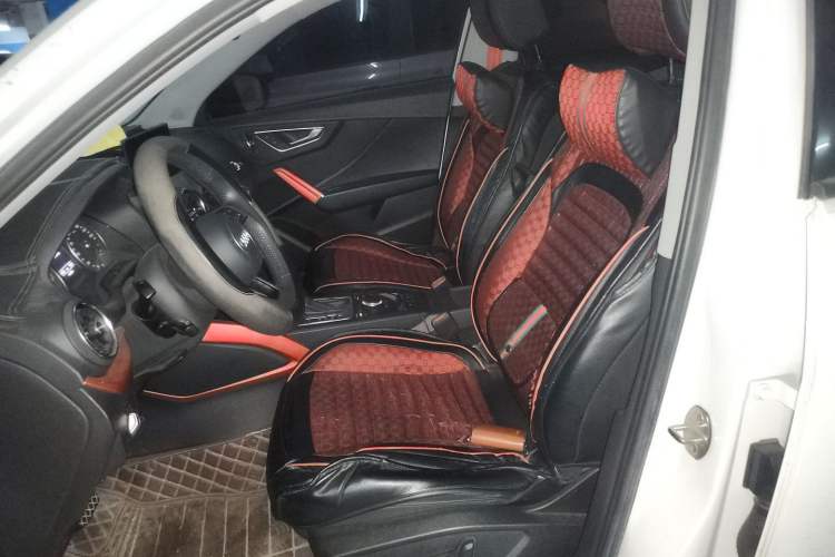 Used Audi Q2L 2018 35 TFSI Fashion Dynamic Version China V Emission Standard Left Front Seat
