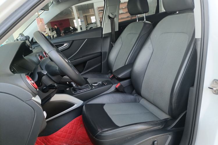 Used Audi Q2L 2018 35 TFSI Fashionable & Elegant Version China VI Emission Standard Left Front Seat