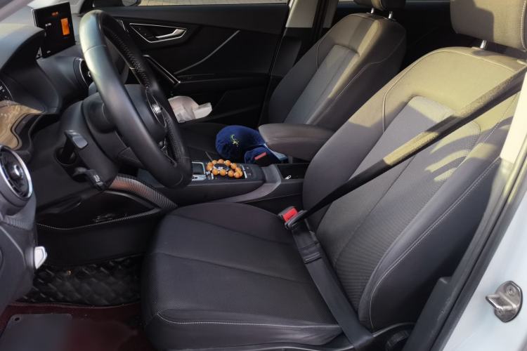 Used Audi Q2L 2018 35 TFSI Launch Exclusive Edition China V Left Front Seat
