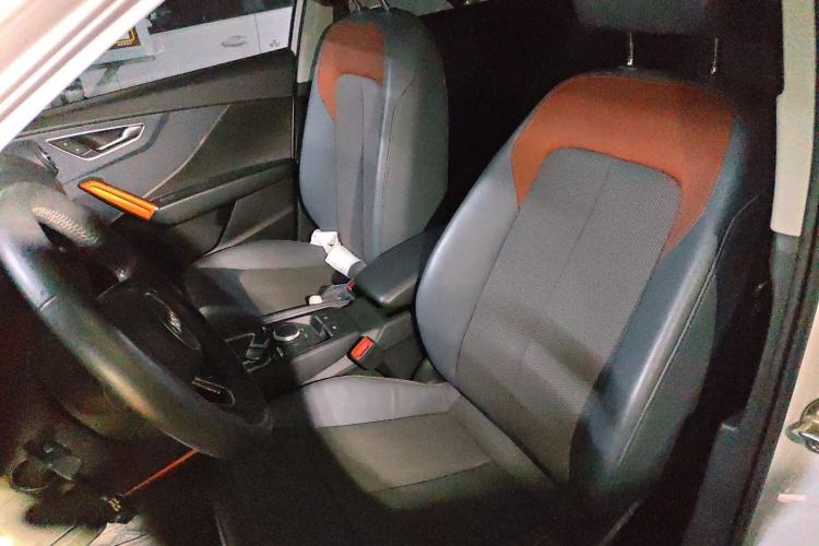 Used Audi Q2L 2018 35 TFSI Fashionable & Elegant Version China VI Emission Standard Left Front Seat