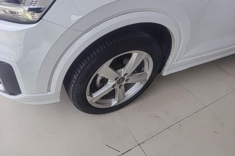 Used Audi Q2L 2018 35 TFSI Fashion Elegant Version China V Left Front Wheel Hub