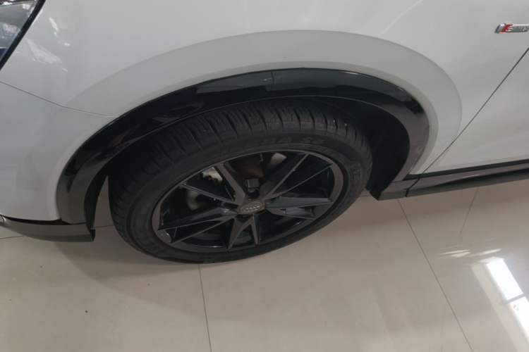 Used Audi Q2L 2018 35 TFSI Launch Exclusive Edition China VI Left Front Wheel Hub