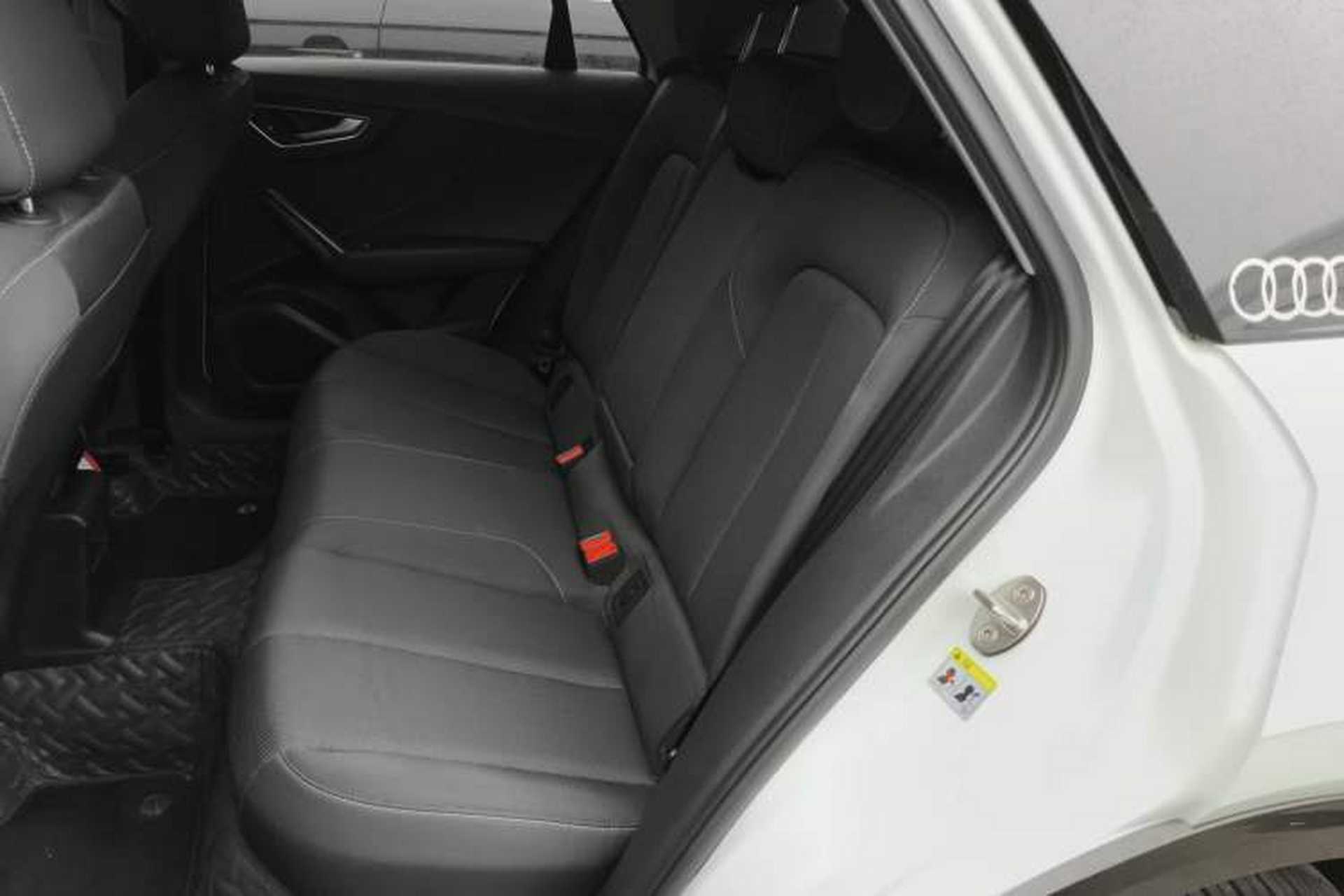 Used Audi Q2L 2018 35 TFSI Launch Exclusive Edition China VI Left Rear Seat