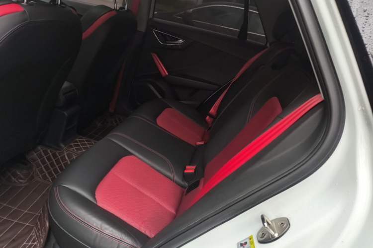 Used Audi Q2L 2018 35 TFSI Fashion Dynamic Version China VI Emission Standard Left Rear Seat