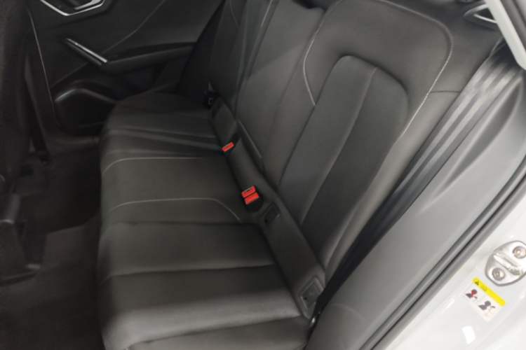 Used Audi Q2L 2018 35 TFSI Launch Exclusive Edition China VI Left Rear Seat