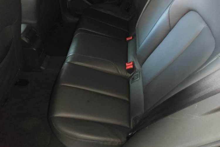 Used Audi Q2L 2018 35 TFSI Launch Exclusive Edition China V Left Rear Seat