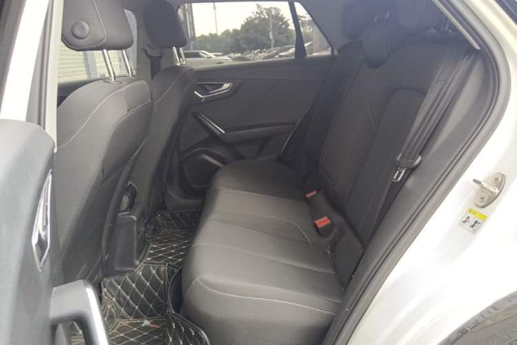 Used Audi Q2L 2018 35 TFSI Launch Exclusive Edition China VI Left Rear Seat