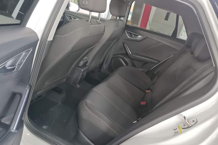 Used Audi Q2L 2018 35 TFSI Launch Exclusive Edition China VI Left Rear Seat