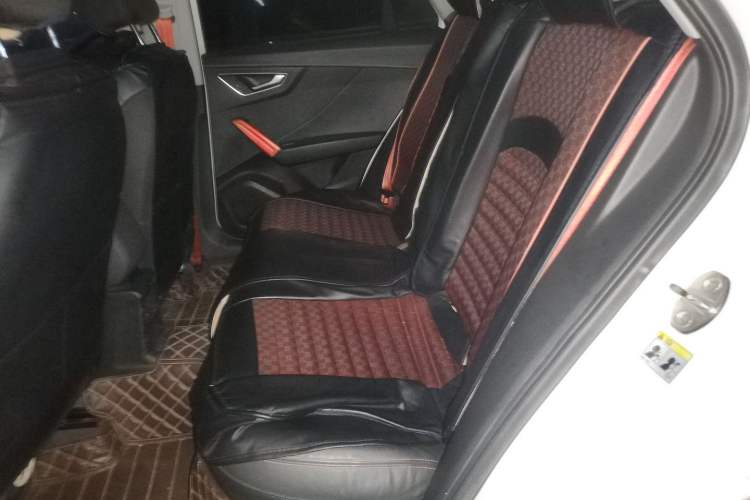 Used Audi Q2L 2018 35 TFSI Fashion Dynamic Version China V Emission Standard Left Rear Seat