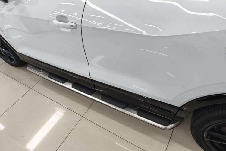Used Audi Q2L 2018 35 TFSI Launch Exclusive Edition China VI Left Side Sill