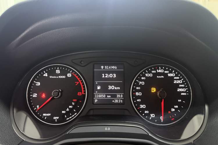 Used Audi Q2L 2018 35 TFSI Fashionable & Elegant Version China VI Emission Standard Odometer Close Up
