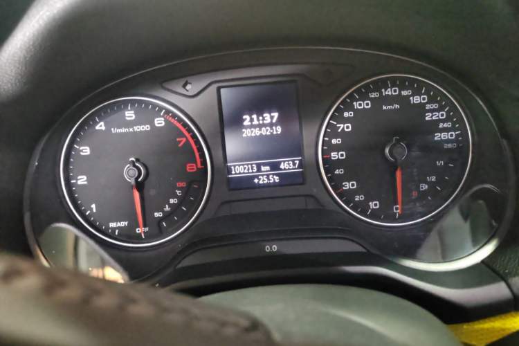 Used Audi Q2L 2018 35 TFSI Fashion Dynamic Version China V Emission Standard Odometer Close Up