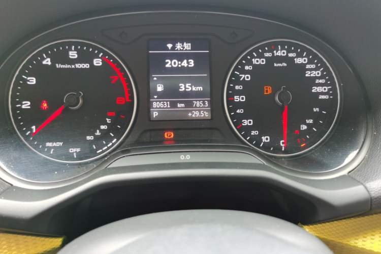 Used Audi Q2L 2018 35 TFSI Fashion Dynamic Version China VI Emission Standard Odometer Close Up