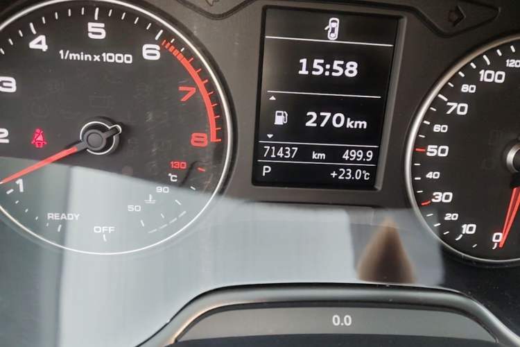 Used Audi Q2L 2018 35 TFSI Fashion Dynamic Version China VI Emission Standard Odometer Close Up