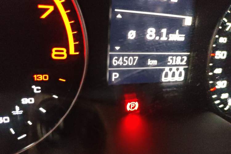 Used Audi Q2L 2018 35 TFSI Fashionable & Elegant Version China VI Emission Standard Odometer Close Up
