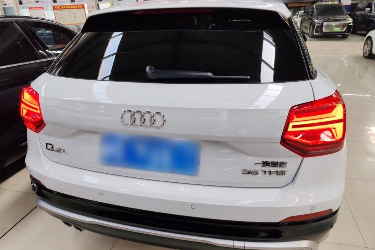 Used Audi Q2L 2018 35 TFSI Luxury Prestige Version China VI Rear