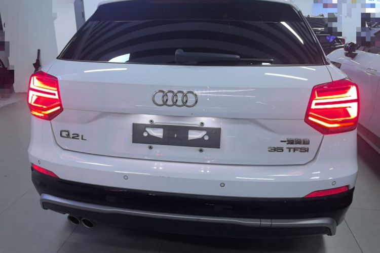 Used Audi Q2L 2018 35 TFSI Launch Exclusive Edition China VI Rear