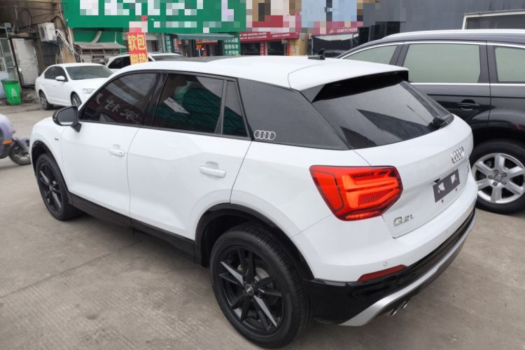 Used Audi Q2L 2018 35 TFSI Launch Exclusive Edition China VI Rear Left 45 Deg