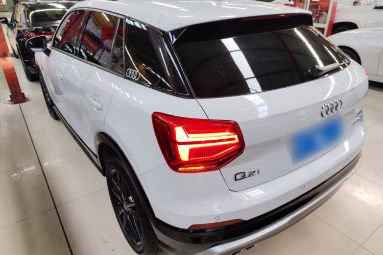 Used Audi Q2L 2018 35 TFSI Luxury Prestige Version China VI Rear Left 45 Deg