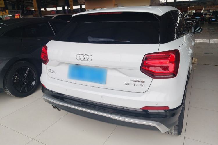 Used Audi Q2L 2018 35 TFSI Launch Exclusive Edition China VI Rear