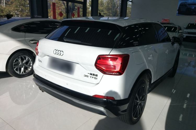 Used Audi Q2L 2018 35 TFSI Launch Exclusive Edition China V Rear Right 45 Deg