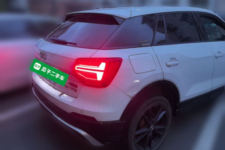 Used Audi Q2L 2018 35 TFSI Launch Exclusive Edition China VI Rear Right 45 Deg