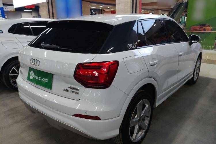 Used Audi Q2L 2018 35 TFSI Fashion Elegant Version China V Rear Right 45 Deg